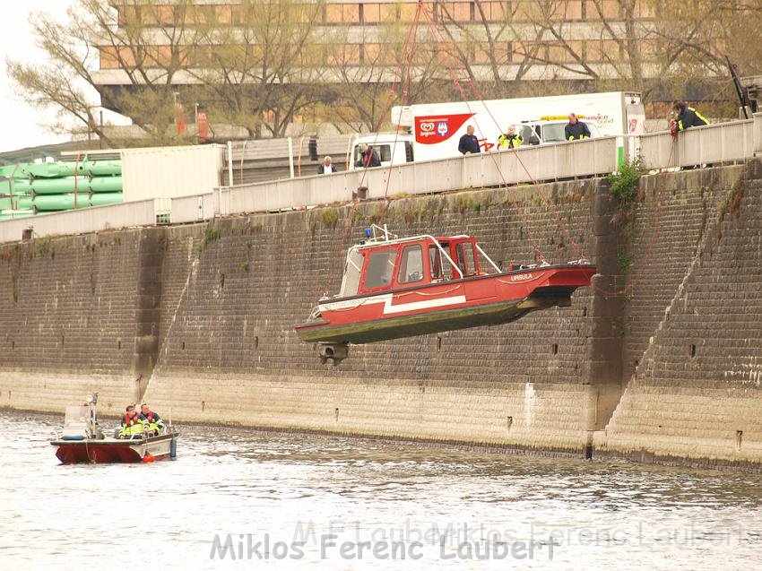 Wartungsarbeiten Rettungsboot Ursula P38.JPG